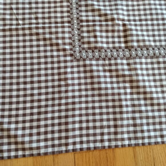 Vintage Brown Gingham Tablecloth Star Hand Stitched Cottagecore Farmhouse Decor - Picture 3 of 10
